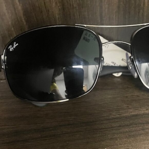 Men Sunglasses- Gun Metal Color - Picture 1 of 5